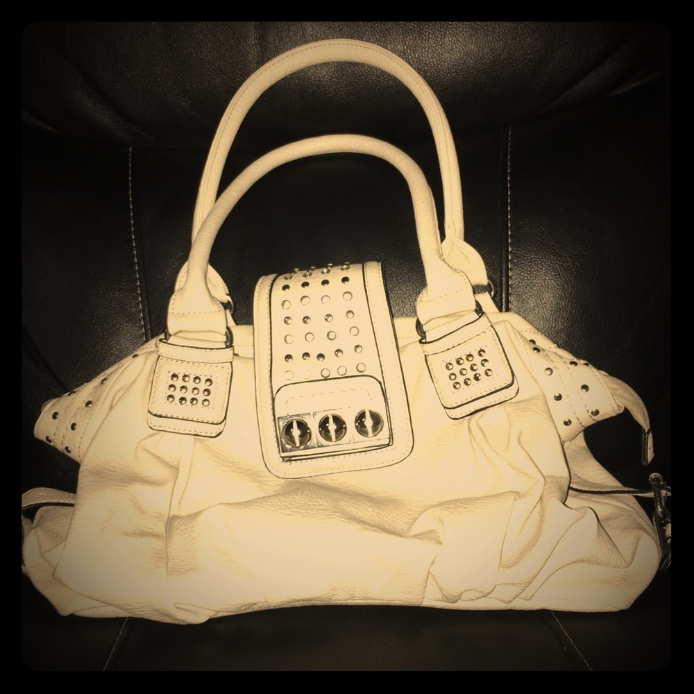 Beige studded hobo bag 👜